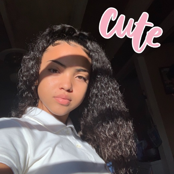 Meet your Posher, Nayelis - Picture 1 of 1